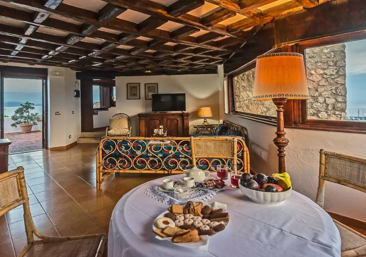 Bed & Breakfast Villa Valdroni Cala Galera