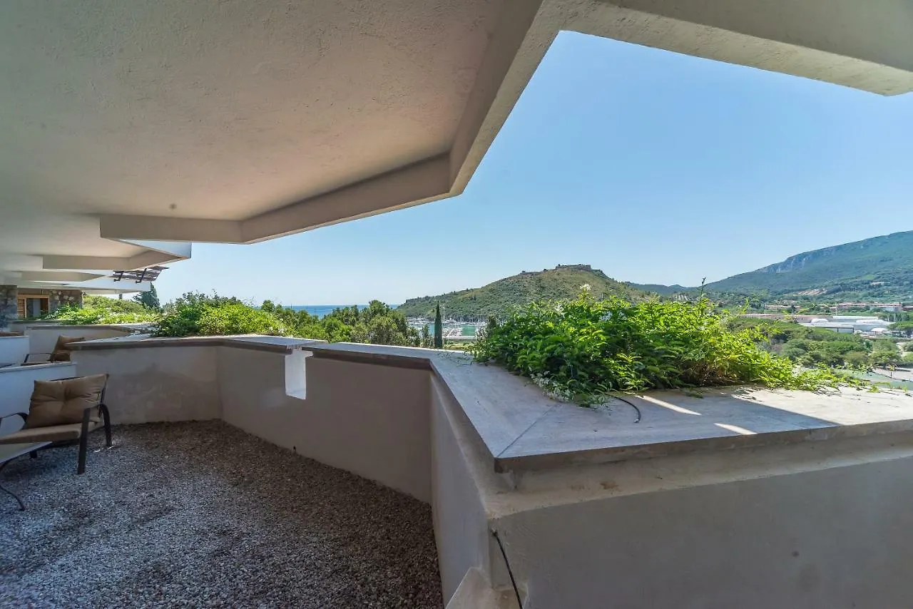 Villa Valdroni Cala Galera Bed & Breakfast